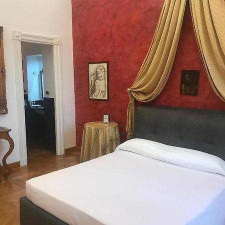 Elegante Appartamento Nel Centro Di Roma Экстерьер фото
